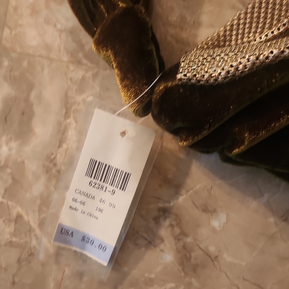 Vintahe Y2k Green Velvet Bag with SEQUIN Accents - Picture 3 of 5